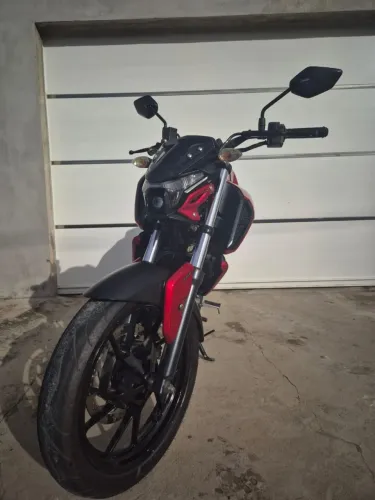 VENDE - SE YAMAHA FZ15 ABS 2024