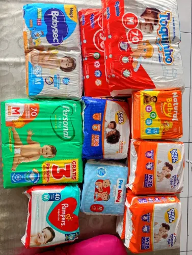 Combo Fraldas M + Berço + Ninhos Redutores + Banheira com suporte