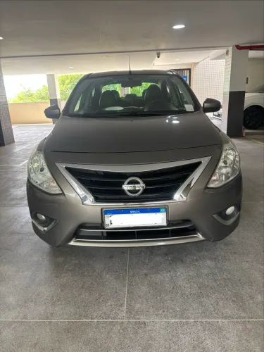 Nissan Versa Unique 1.6 16V Flexstart 4P Aut. 2017