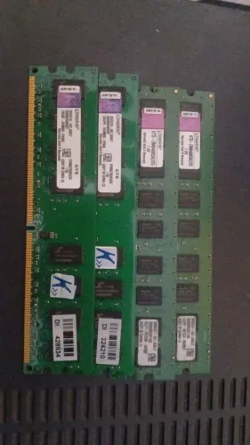 Memórias DDR3 Desktop 8GB (4x2GB) Kingston e Smart