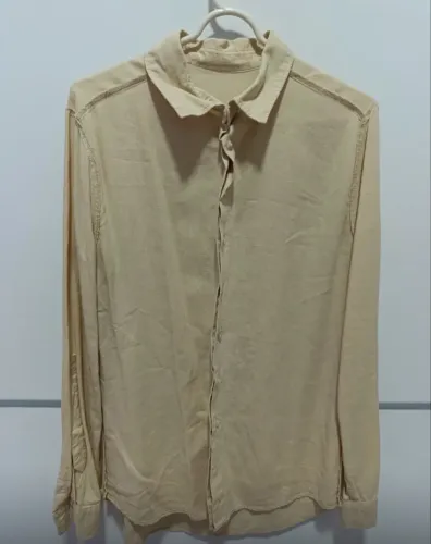 Camisa feminina bege