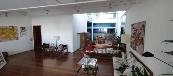 EXCLUSIVIDADE E SOFISTICAÇÃO NO JARDIM PERNAMBUCO | LEBLON | 730 M² | 4 QUARTOS | 2 SUÍTES