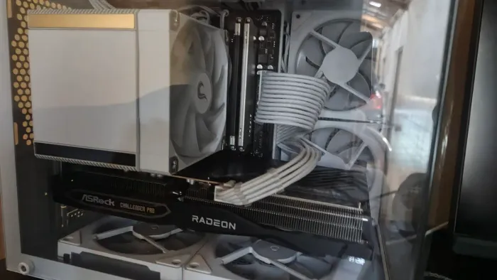 Rx 7600