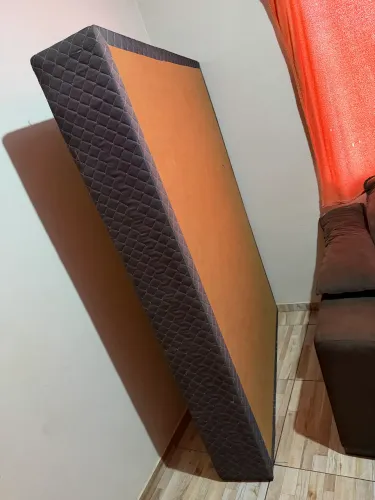 Base box casal