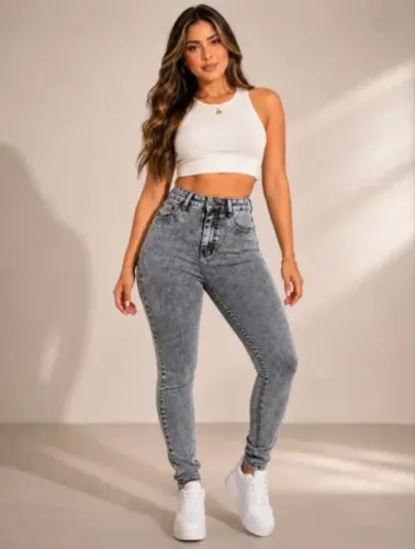 Calça Jeans skinny feminina