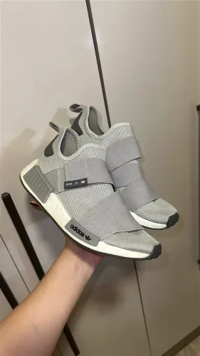 Vendo Tênis Adidas Original Número 37