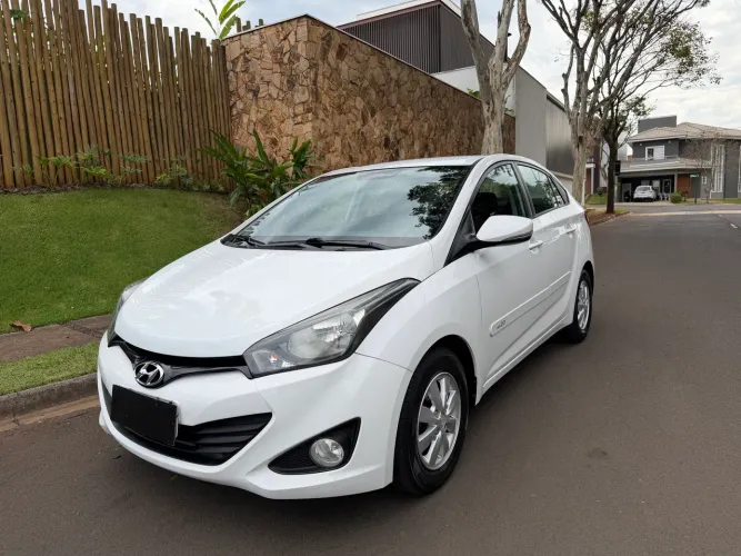 Hyundai HB20S C.style/c.plus1.6 Flex 16V Aut. 4P 2014