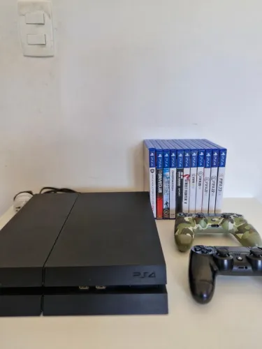 PS4 Pro 2Tb + Controles + 11 jogos 