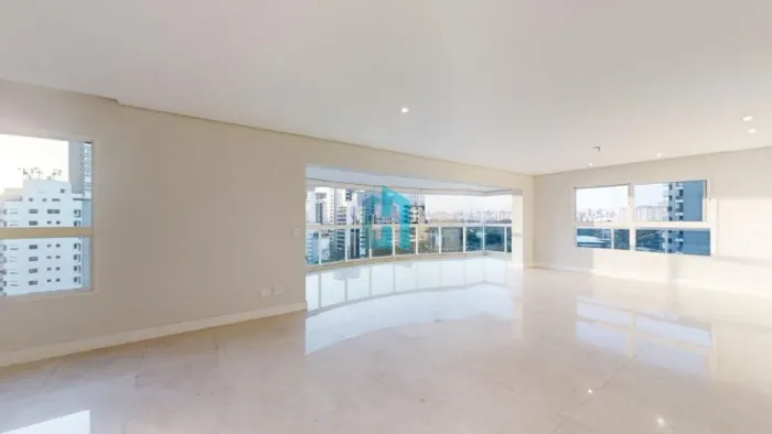 Apartamento de 325 m² à Venda em Moema | Andar Alto | Face Norte | Fora de Rota