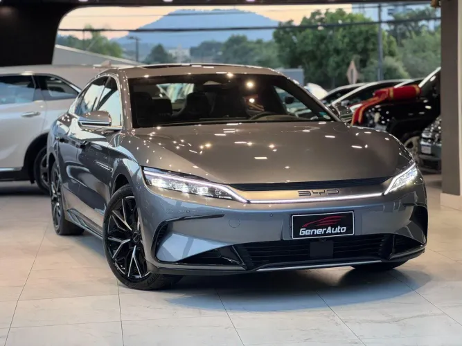 BYD Han EV (elétrico) 2023