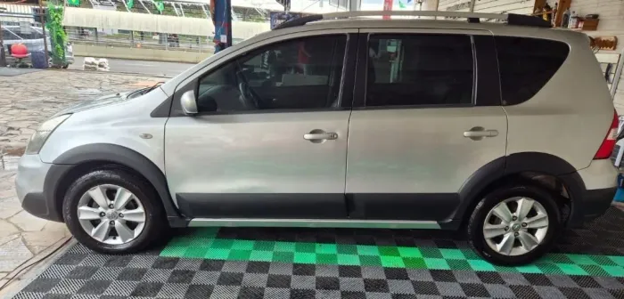 Nissan Livina X-gear Sl/X-gear 1.8 Flex F. Aut. 2014