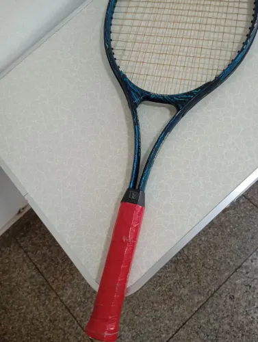 Raquete de tênis