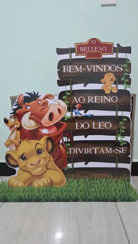 Display Display para aniversário Rei Leão - Leo - Simba, timao e pumba.