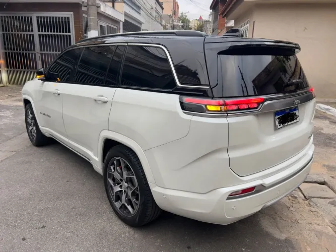Jeep Commander Overland T270 1.3 TB Flex AUT 2025