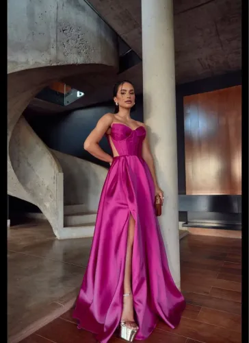 Vestido de festa no precinho de desapego!