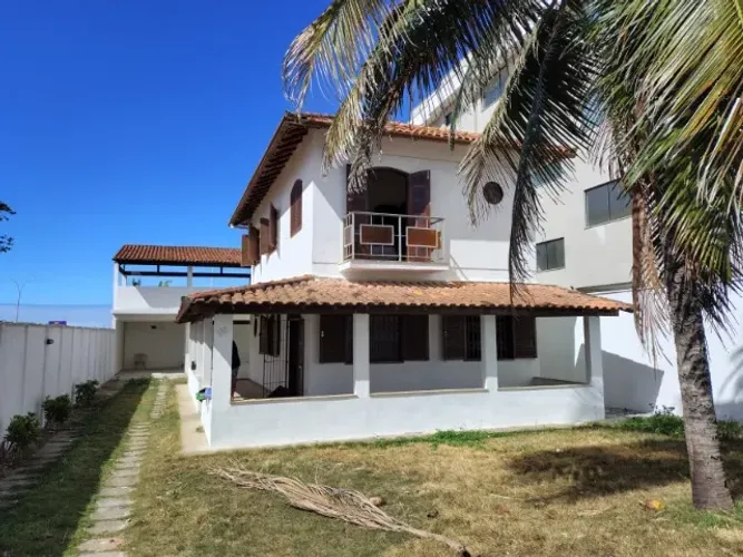 Casa 3 Quartos - Na quadra da Praia de Costazul