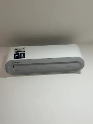 Vendo ar condicionado novinho eletrolux inverter pra vender rápido