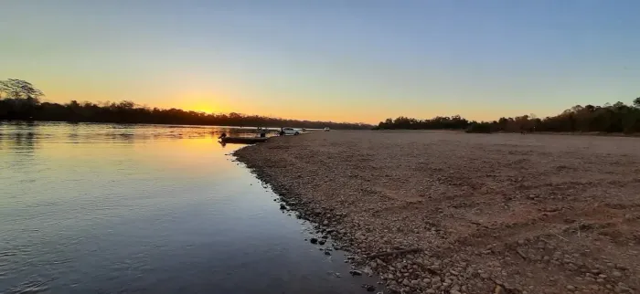 Lote no Araguaia com praia