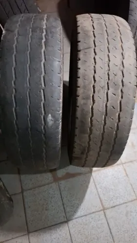 Pneus de carro