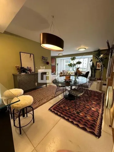 Apartamento 5 quartos no bairro Centro - Florianópolis