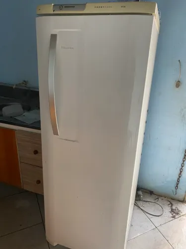 geladeira eletrolux, para retirar peças