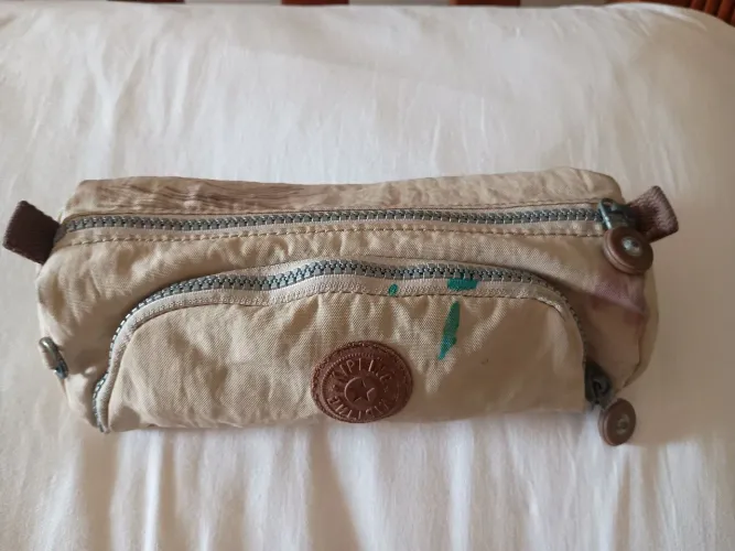 Estojo Kipling bege
