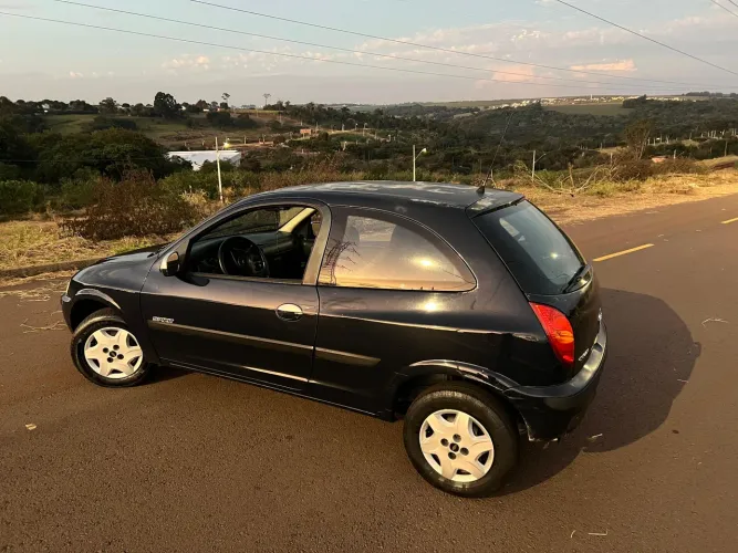 Chevrolet Celta Spirit 1.4 MPFI 8V 85cv 3P 2005