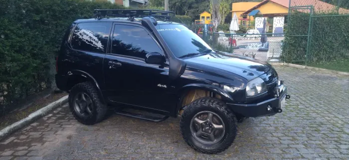 Suzuki Grand Vitara 2.0 16V 4x2/4x4 5P Mec. 2000