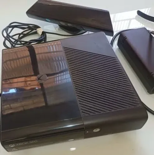 X Box 360 ótimo estado