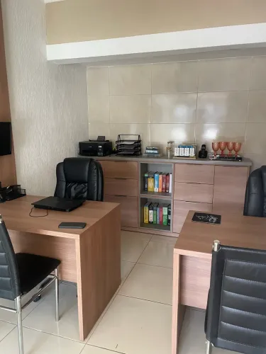 Escritório Completo - Mobiliado e Equipado