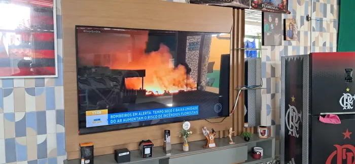 VENDO TV DE 70 POLEGADAS NOVA