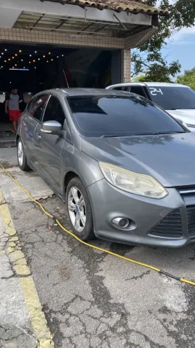 Ford Focus 1.6 S/se/se Plus Flex 8v/16v 5P 2015