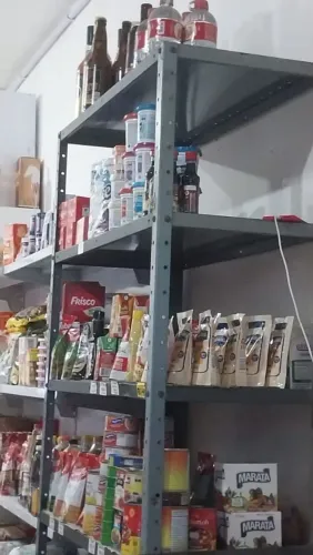 A ESTANTE EM ACO AVISTA DESMONTADA M BARATA DA BAHIA 290. *