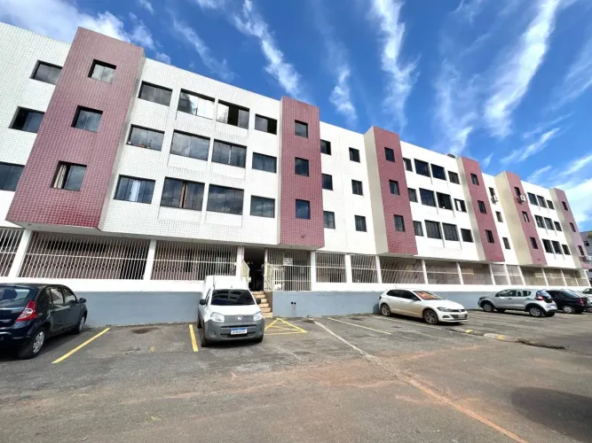 OPORTUNIDADE EM TAGUATINGA NORTE !!! EDIFICIO ILHA DAS CANARIAS - QNL 08 / 02 QUARTOS