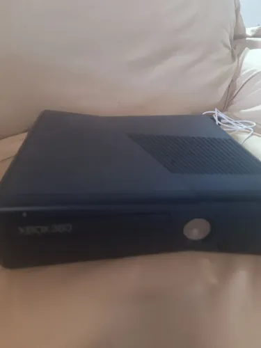 XBOX 360 COM DEFEITO 