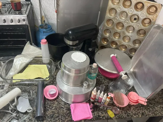Kit completo de confeitaria pra iniciantes e profecionais