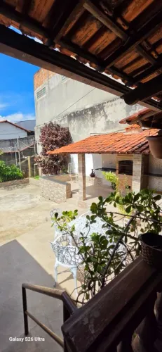 Casa independente lote de 300 metros