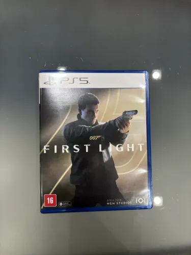 Jogo 007 First Light PS5 Mídia Física