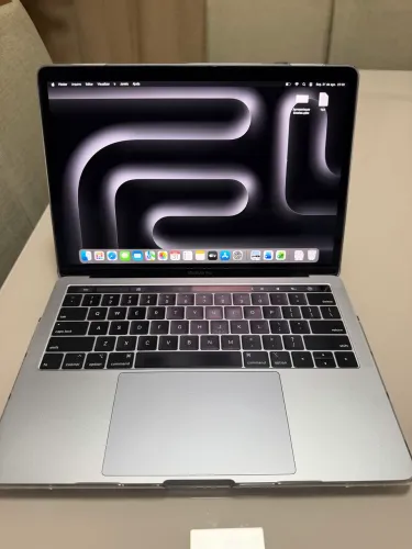 MacBook Pro 2019 com touchbar *perfeito*