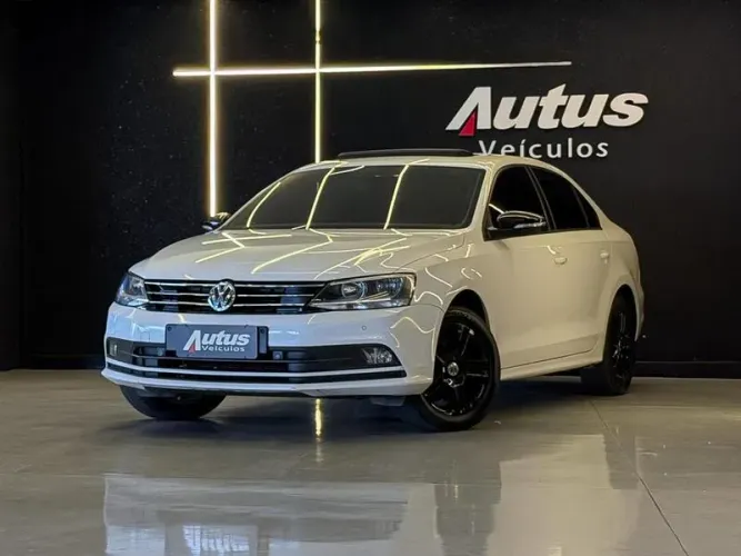 Volkswagen Jetta Comfortline 1.4 TSI 16V 4P Aut. 2016