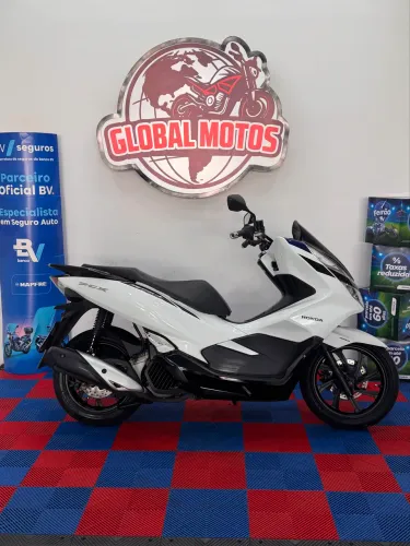 EXCELENTE PCX 150 SPORT 2022