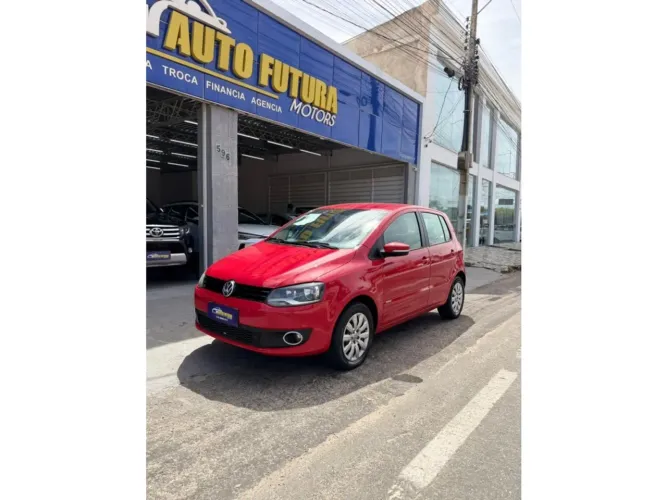 Volkswagen Fox 1.0 MI Total Flex 8V 5P 2014