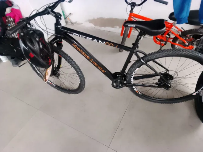 Vende-se ou troco por PS 4 bicicleta aro 29 de alumínio Nova nunca usada