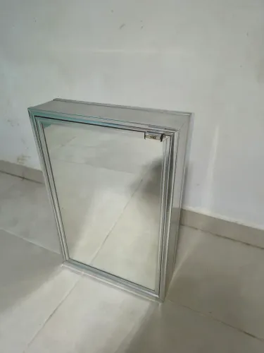 Espelheira para banheiro