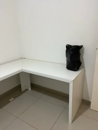 Vende-se Escrivaninha