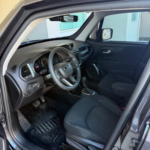 Jeep Renegade T270 1.3 TB 4X2 Flex Aut. 2024
