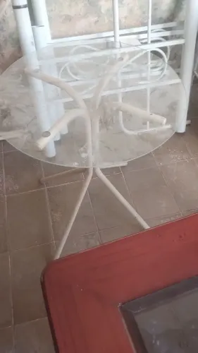 Mesa de vidro redonda 