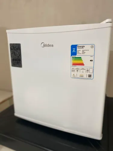 Frigobar Midea 45L