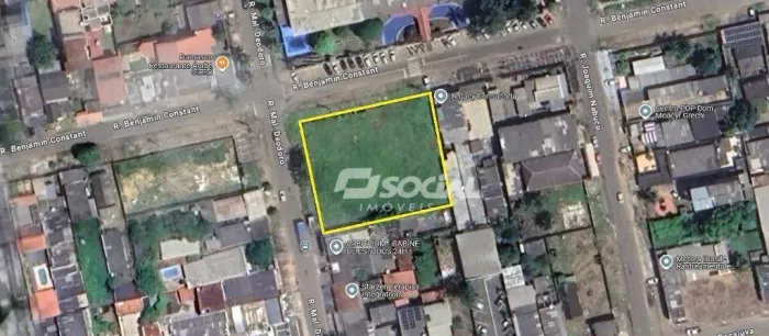 Ampla área para locação em localizaçao privilegiada com frente para 02 ruas. Av: Marechal 