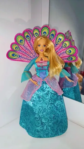 Barbie Rosella Princesa da ilha